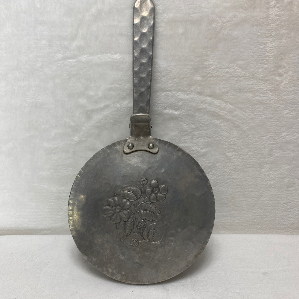 VTG Everlast Silent Butler Pan Hammered Aluminum‎ Pot Pan with Floral Cookware